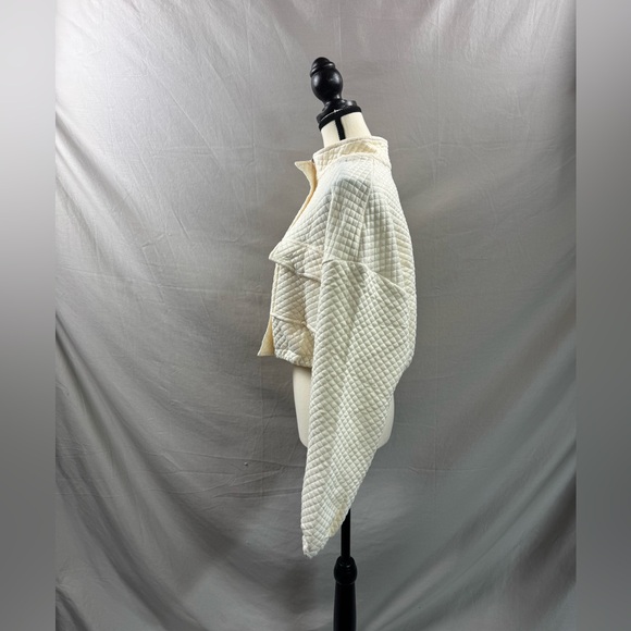 Flap Pocket Drop Shoulder Zip Up Crop Jacket - Picture 9 of 10